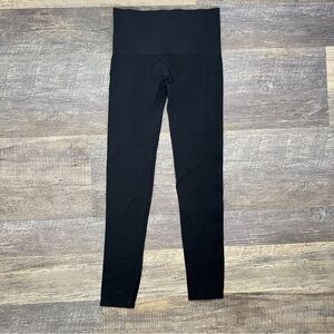 Spanx Assets black compression leggings size XL B134